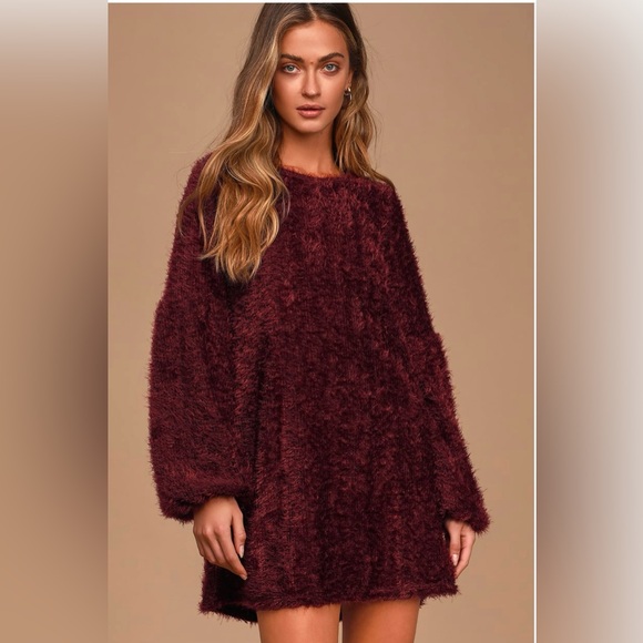 NWT Lulu’s Burgubdy Fuzzy Knit Sweater Dress, Size L. - Picture 2 of 12